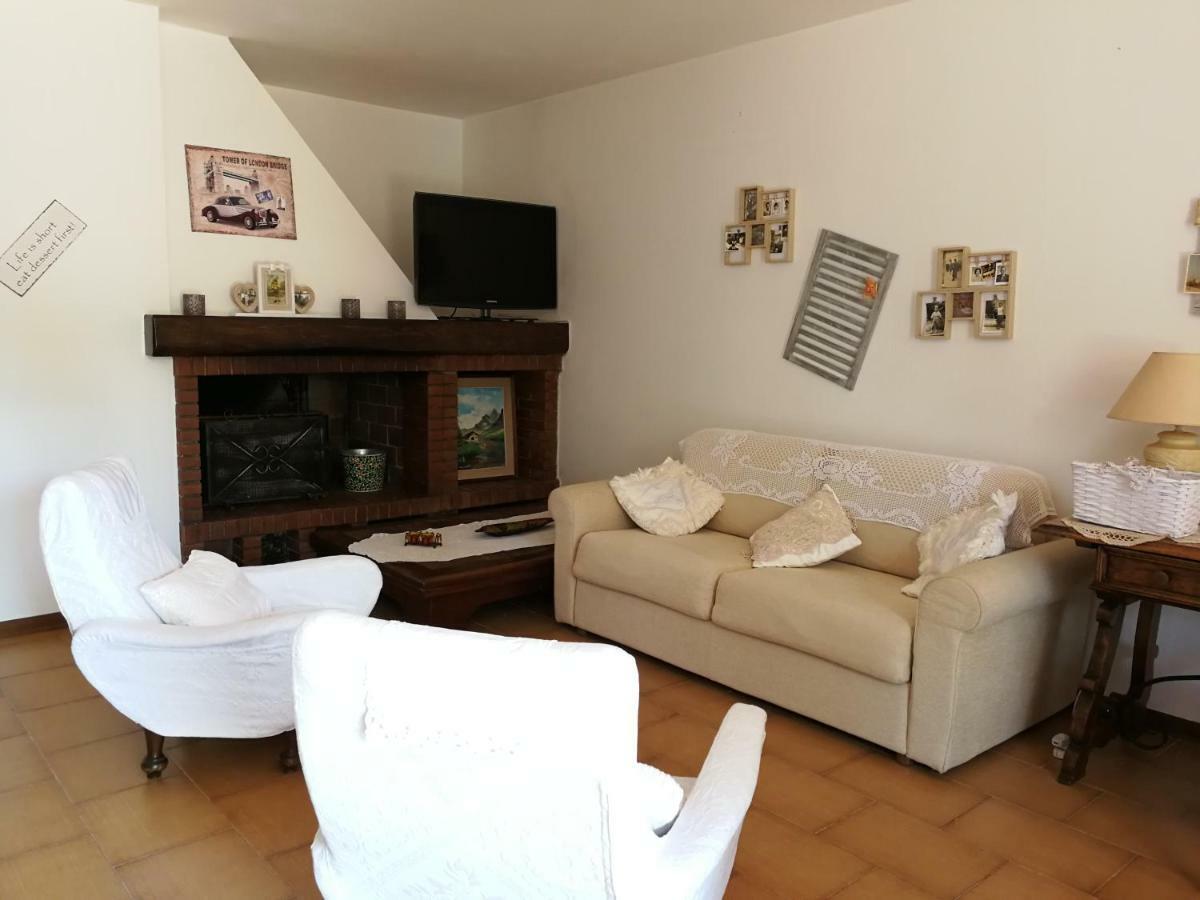 Вілла Da Adria Al Corvenale - Casa Vacanze Carrara - Екстер'єр фото